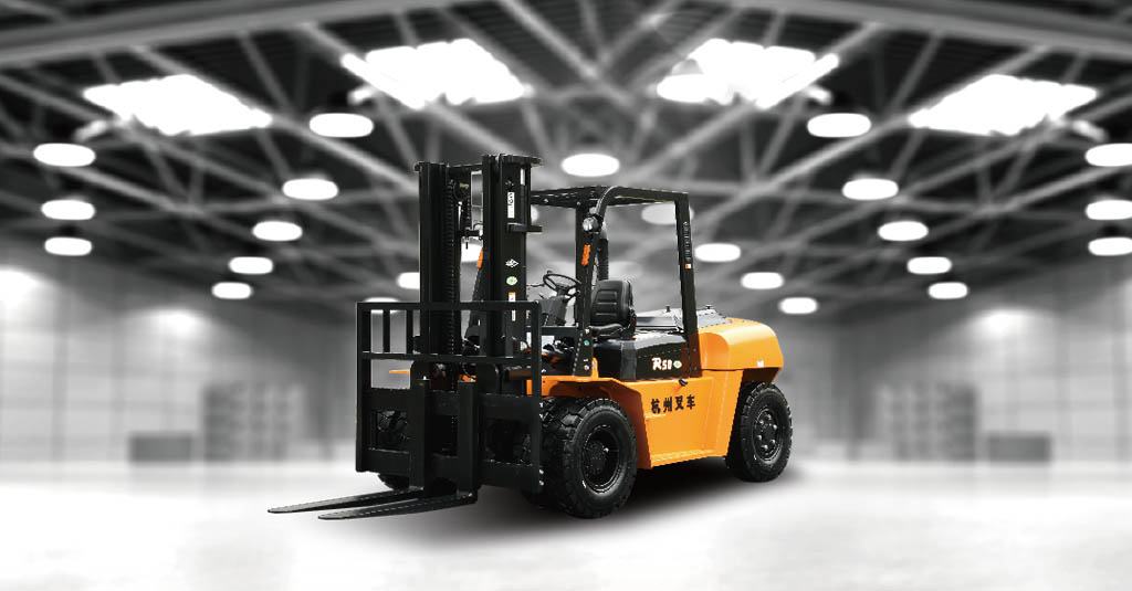 R系列5-10噸內燃叉車(chē).jpg